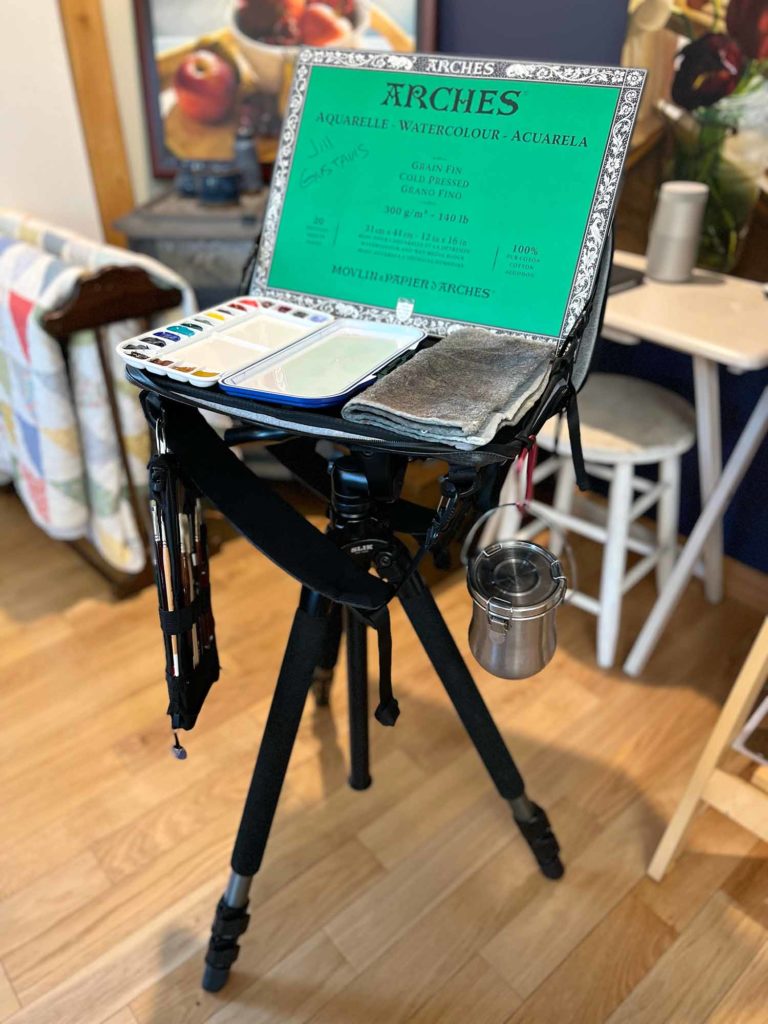Right view of the easel setup.